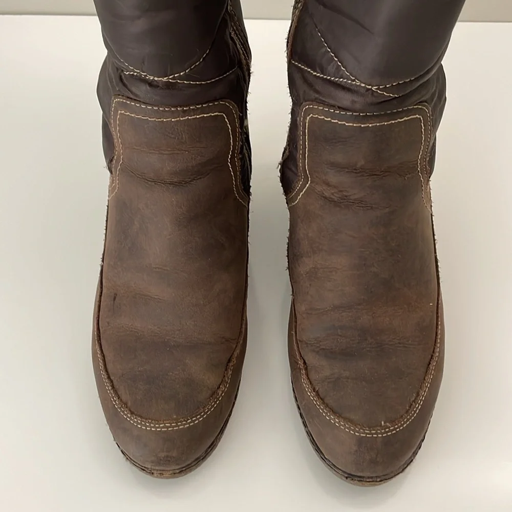 Hush Puppies Women's Size 7 medium brown Hilde Hyde Snow Boot with‎ wedge heel.